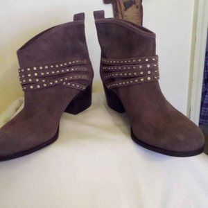 Jessica Simpson Brown Suede Boots, Brand New 9.5 NWT